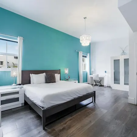 Ithaca Aparthotel